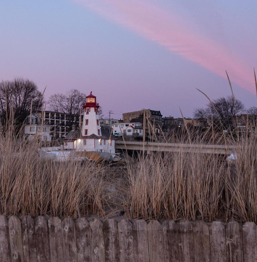Inn At The Harbour Kincardine Esterno foto