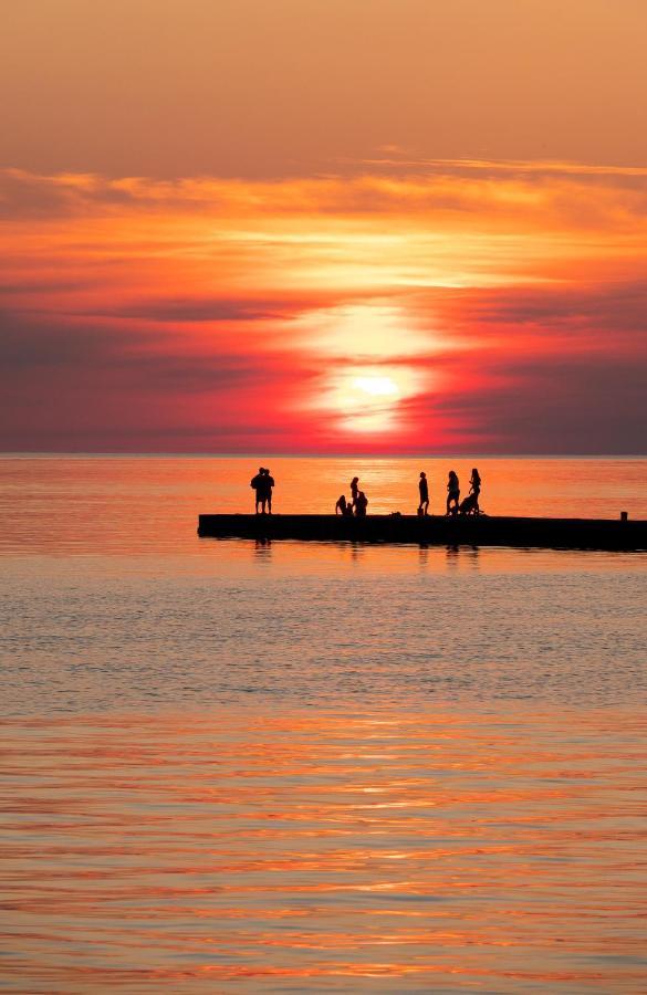 Inn At The Harbour Kincardine Esterno foto